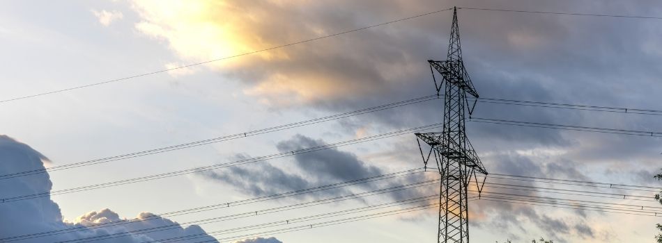 ¿Cómo se desarrolla un proyecto de una línea eléctrica de alta tensión?